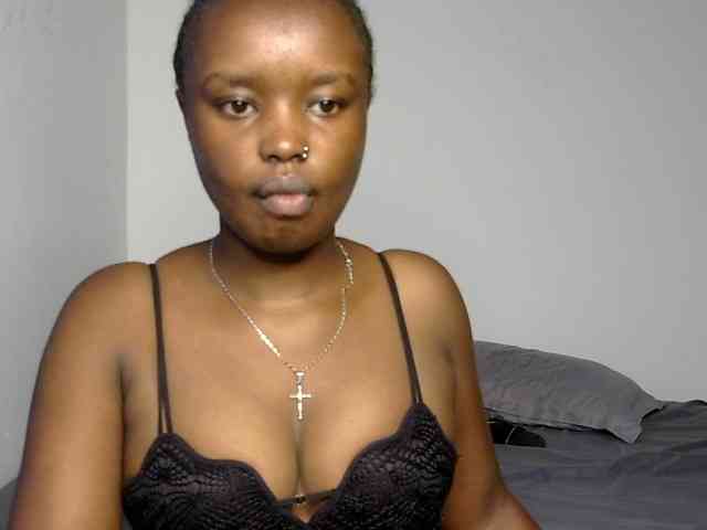 BubblyAngels webcam