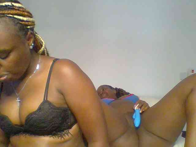 BubblyAngels webcam