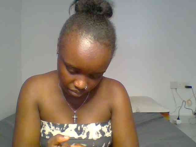 BubblyAngels webcam