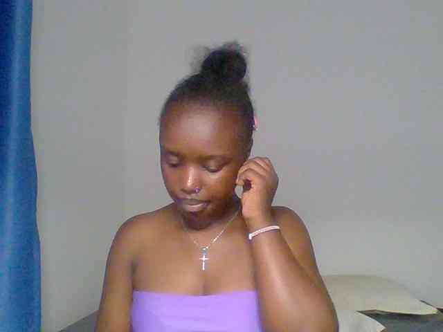 BubblyAngels webcam