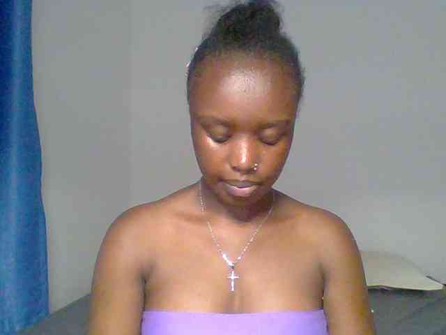 BubblyAngels webcam