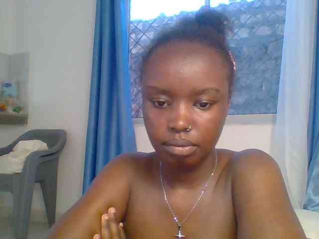 BubblyAngels webcam