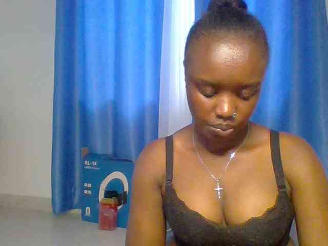 BubblyAngels webcam