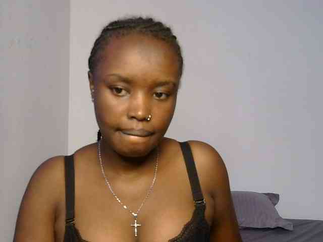 BubblyAngels webcam
