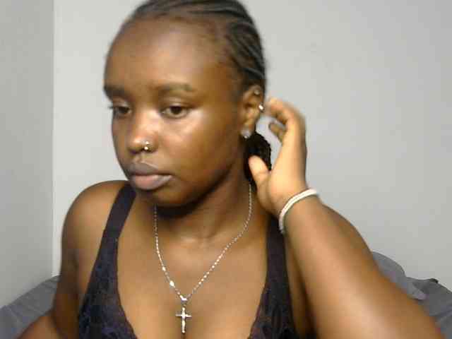 BubblyAngels webcam