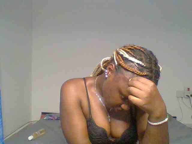 BubblyAngels webcam