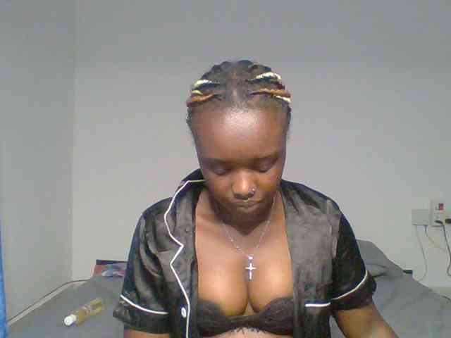 BubblyAngels webcam