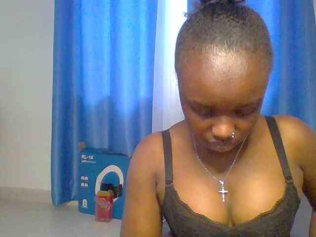 BubblyAngels webcam