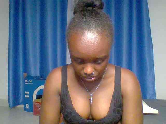 BubblyAngels webcam