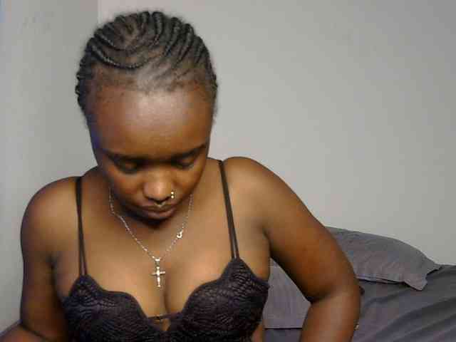 BubblyAngels webcam
