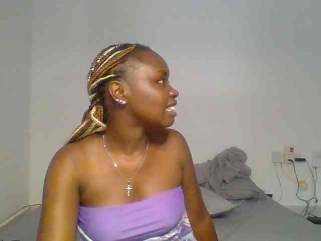 BubblyAngels webcam