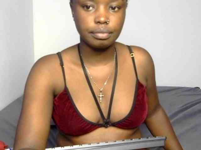 BubblyAngels webcam