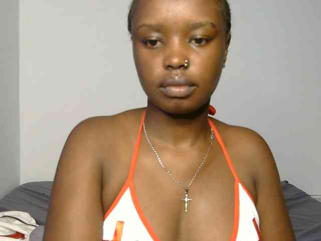 BubblyAngels webcam