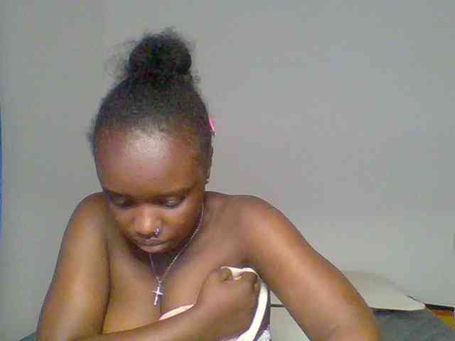 BubblyAngels webcam