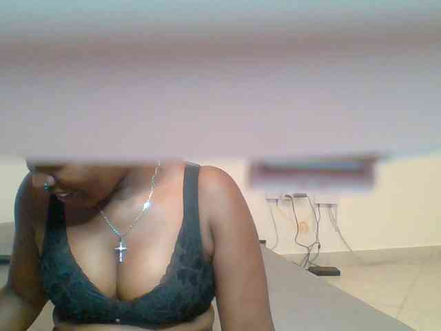 BubblyAngels webcam