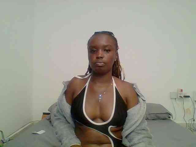 BubblyAngels Live Webcam on BongaCams