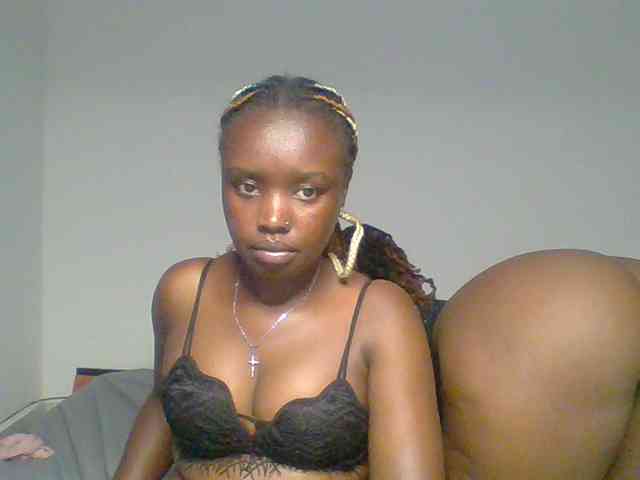 BubblyAngels webcam