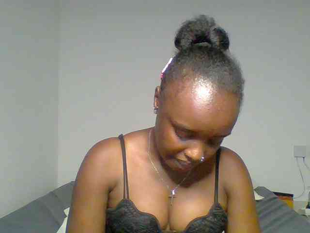 BubblyAngels webcam