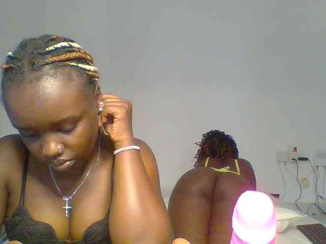 BubblyAngels webcam