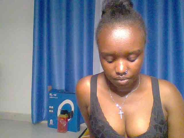 BubblyAngels webcam