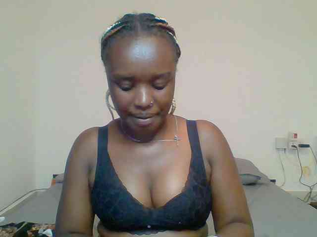 BubblyAngels webcam