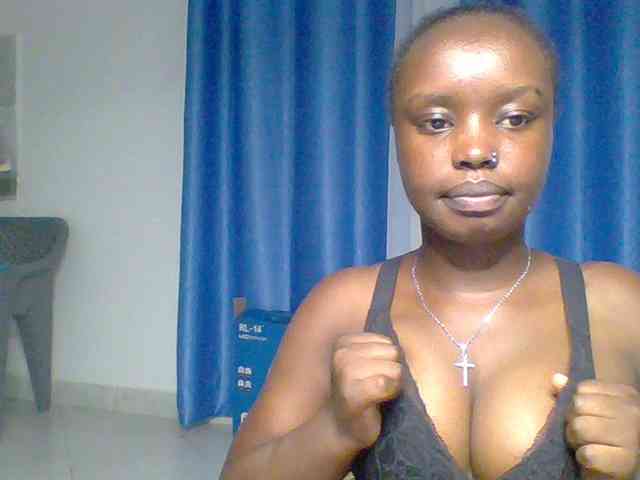 BubblyAngels webcam