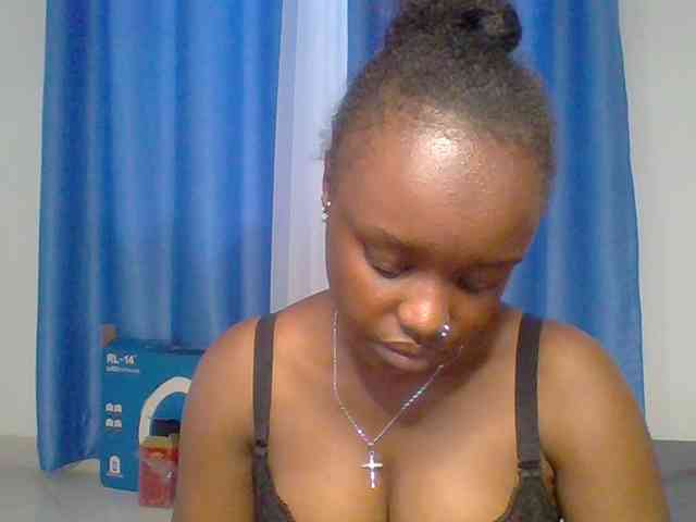 BubblyAngels webcam