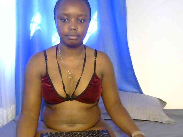 BubblyAngels webcam
