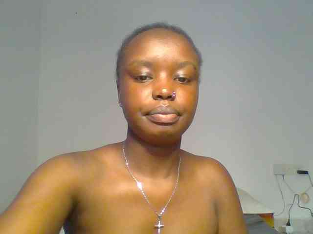 BubblyAngels webcam