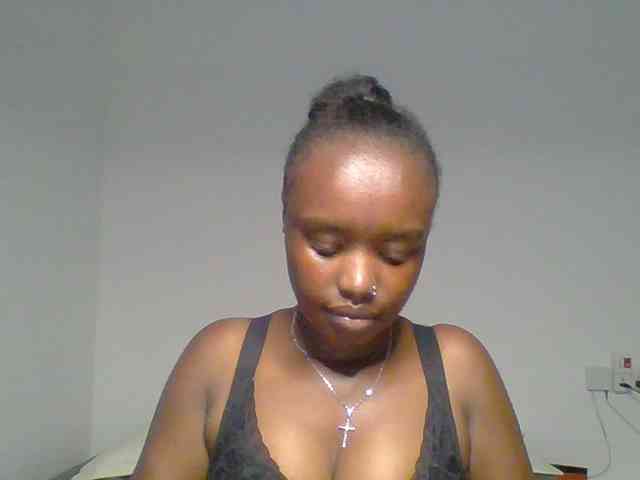 BubblyAngels webcam