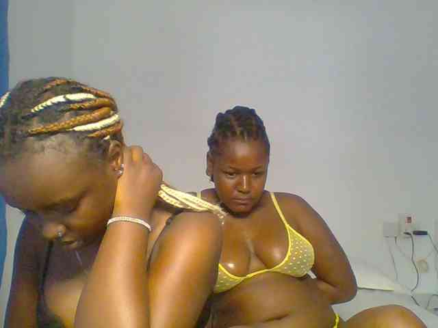 BubblyAngels webcam