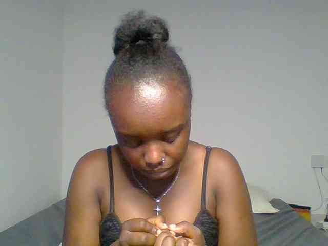 BubblyAngels webcam