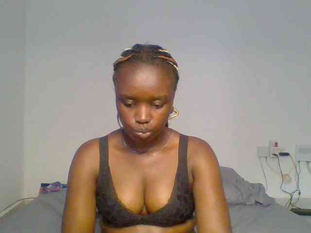 BubblyAngels webcam