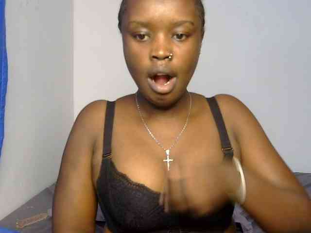 BubblyAngels webcam