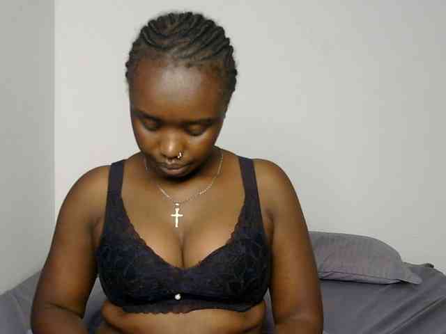 BubblyAngels webcam