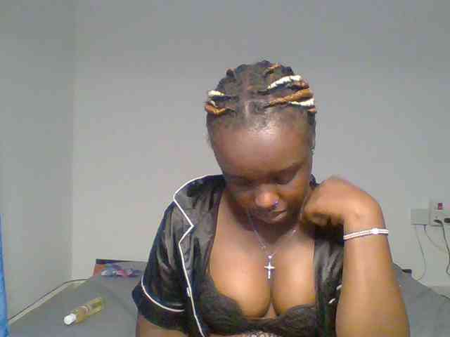BubblyAngels webcam