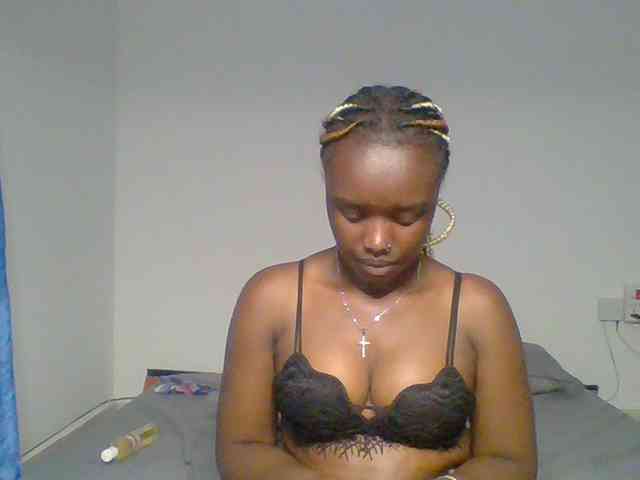 BubblyAngels webcam