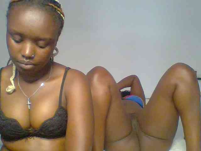 BubblyAngels webcam