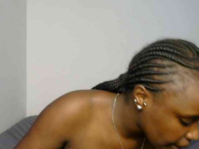 BubblyAngels webcam