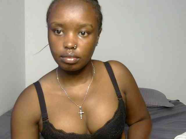 BubblyAngels webcam