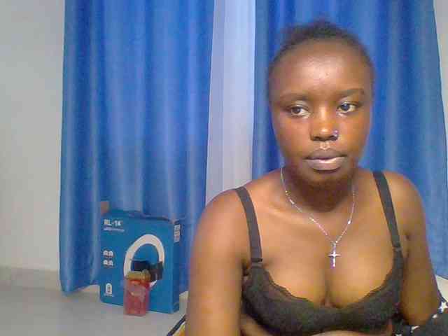 BubblyAngels webcam