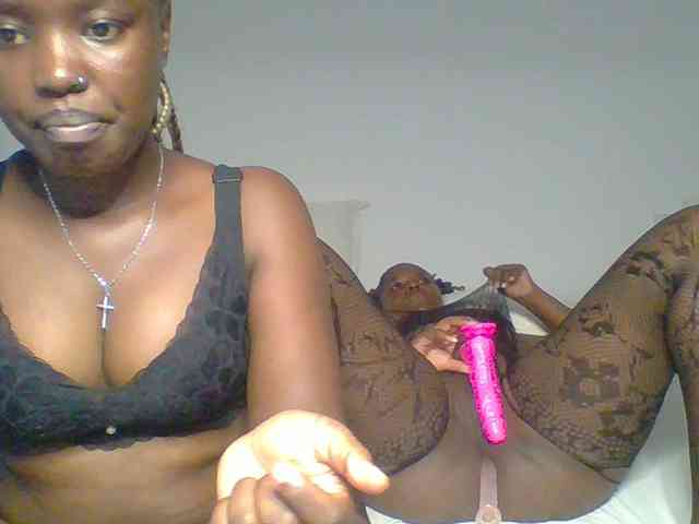 BubblyAngels webcam