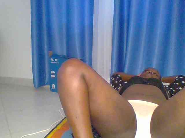 BubblyAngels webcam