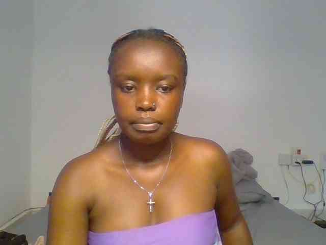 BubblyAngels webcam