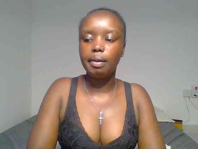 BubblyAngels webcam