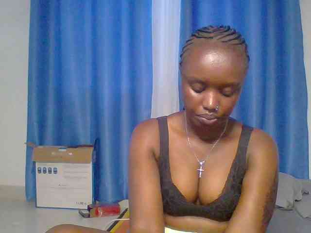 BubblyAngels webcam