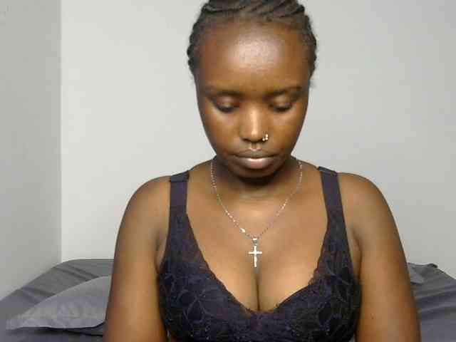 BubblyAngels webcam