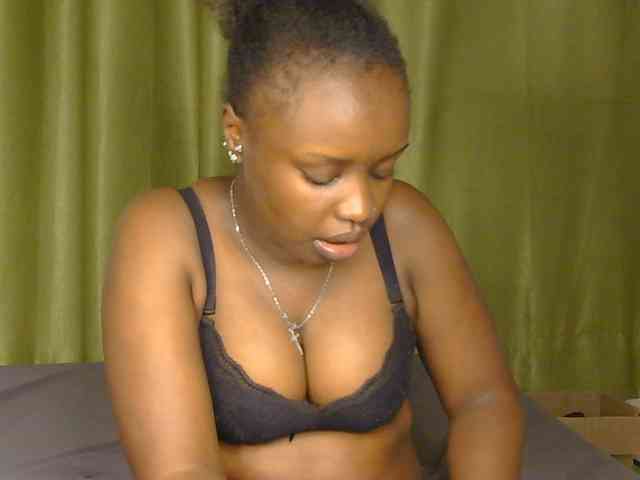 BubblyAngels webcam