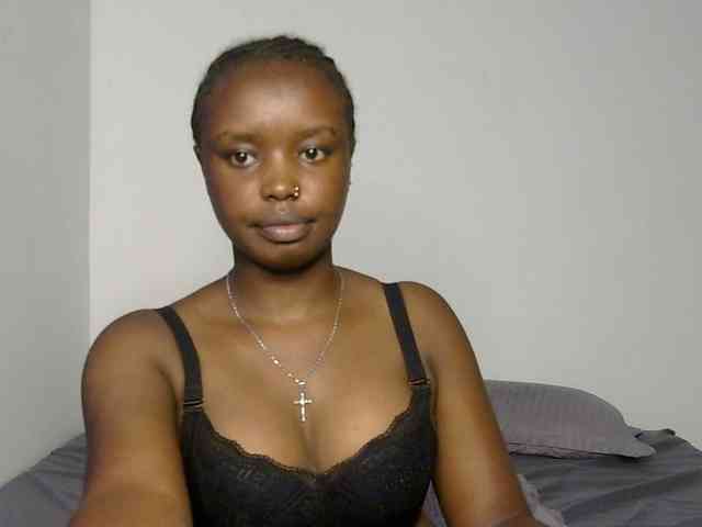 BubblyAngels webcam
