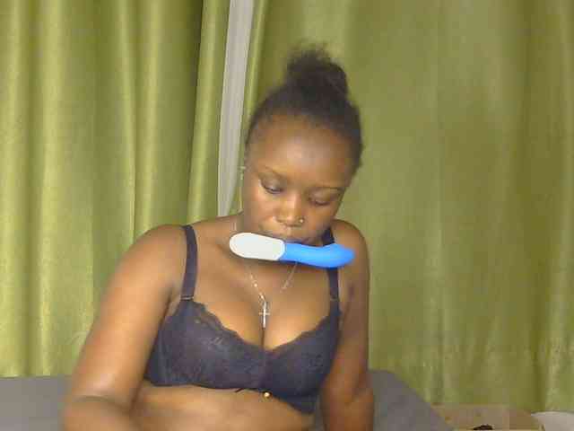 BubblyAngels webcam